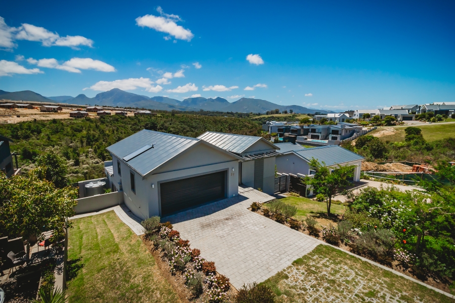 4 Bedroom Property for Sale in Welgelegen Western Cape